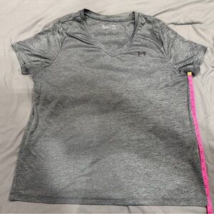 Under Armour Women's Heathered Gray Short Sleeve Tee
